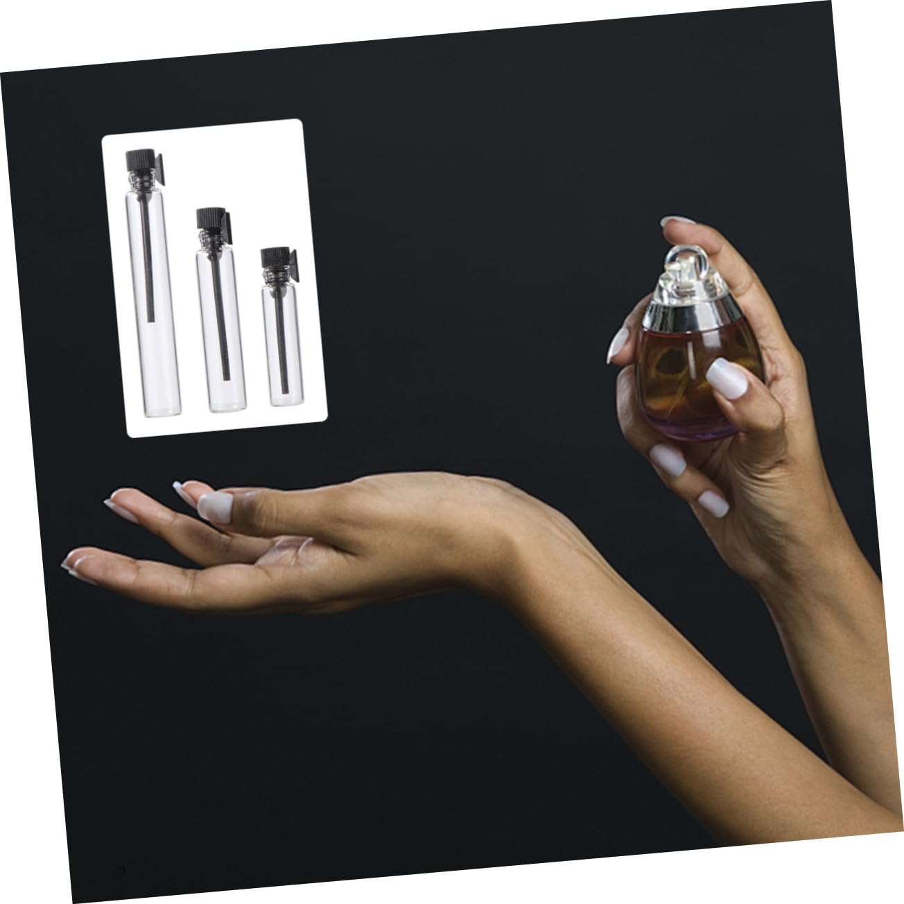 150 pezzi Boccette Profumi Trasparenti per Campioni Contenitori Profumo Ricaricabili in Plastica con Tappo Nero per Viaggi e Test Profumo