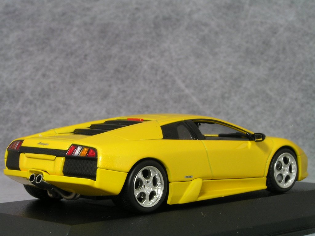 Amazon | 1/43 ランボルギーニ 〓 ムルシェラゴ Yellow.M