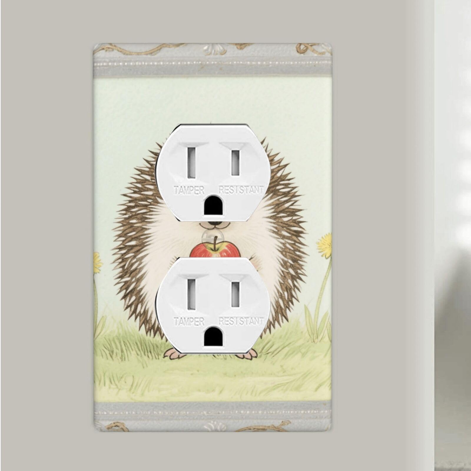 Fekiloot Cute Hedgehog Duplex Outlet Covers Wall Plates 1-Gang Switch Outlet Electrical Cover Plate Unbreakable Polycarbonate Switchplate Cover Faceplate For Bathroom Kitchen Home Decor