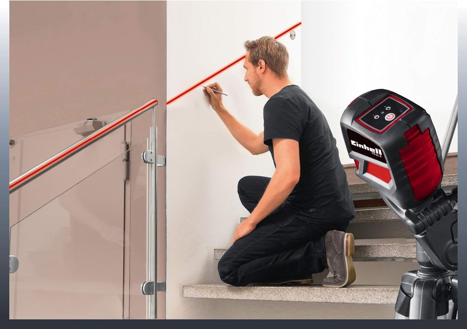 Einhell Niveau laser croix TC-LL 2 (Portée 8 m, Projection facile d'une croix laser, Niveau à bulle digital) Livré avec pince universelle et sacoche de rangement