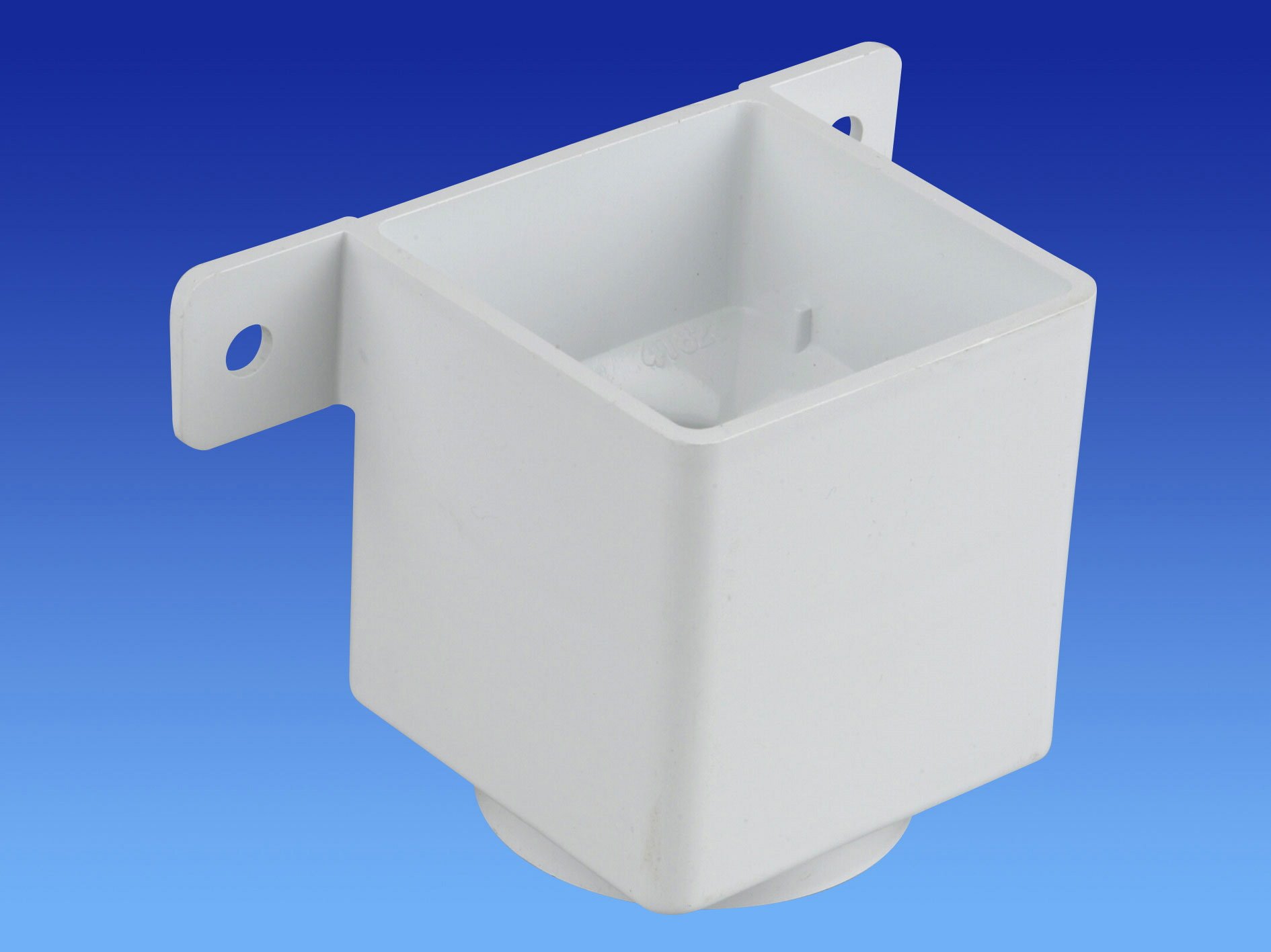 Wavin OSMA 4T823 White Pipe Connector and Bracket for 61mm Square downpipe
