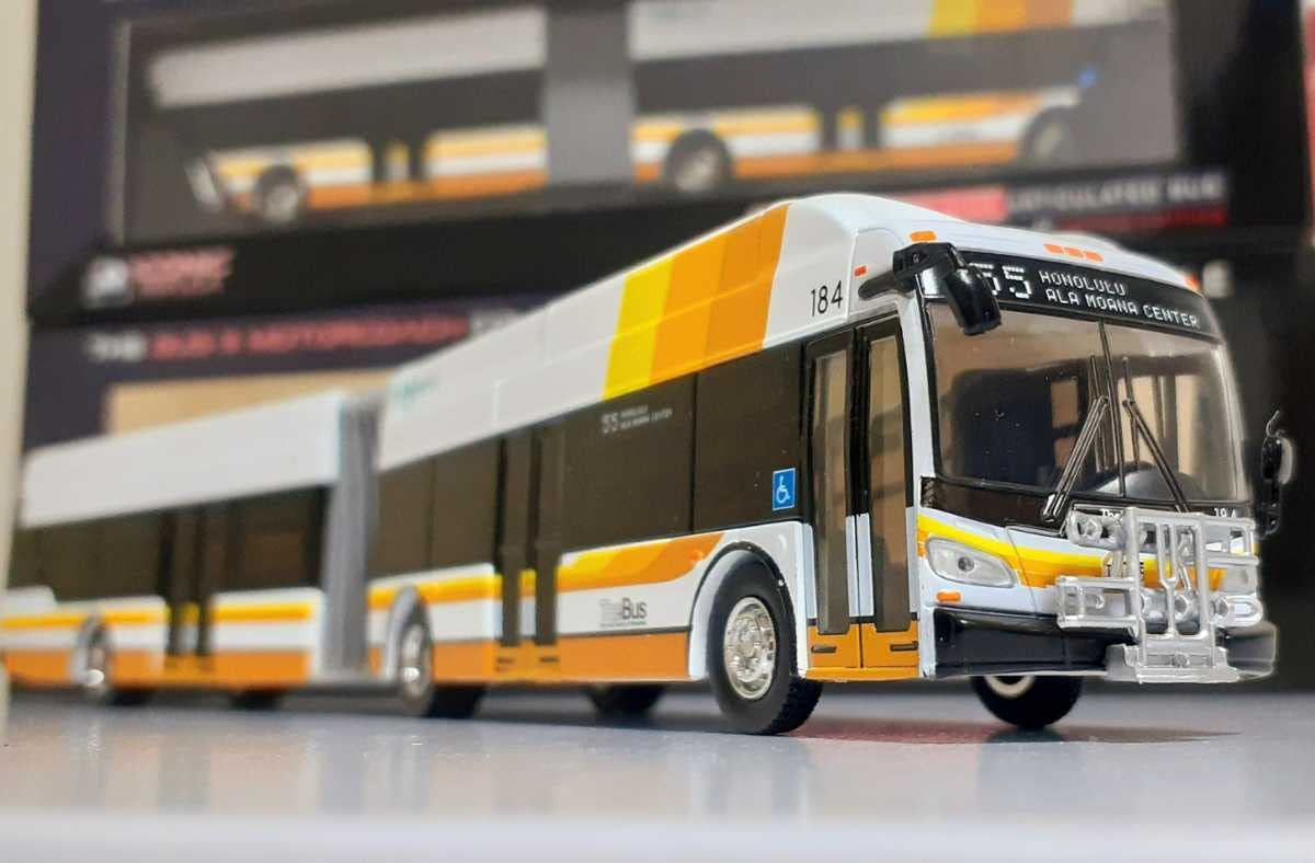 モデーア♡◇♡◇♡バブルバス5本セット販売 atmosから「adidas Originals ZX 8000/SUPERSTAR “DENIM PACK“」が8