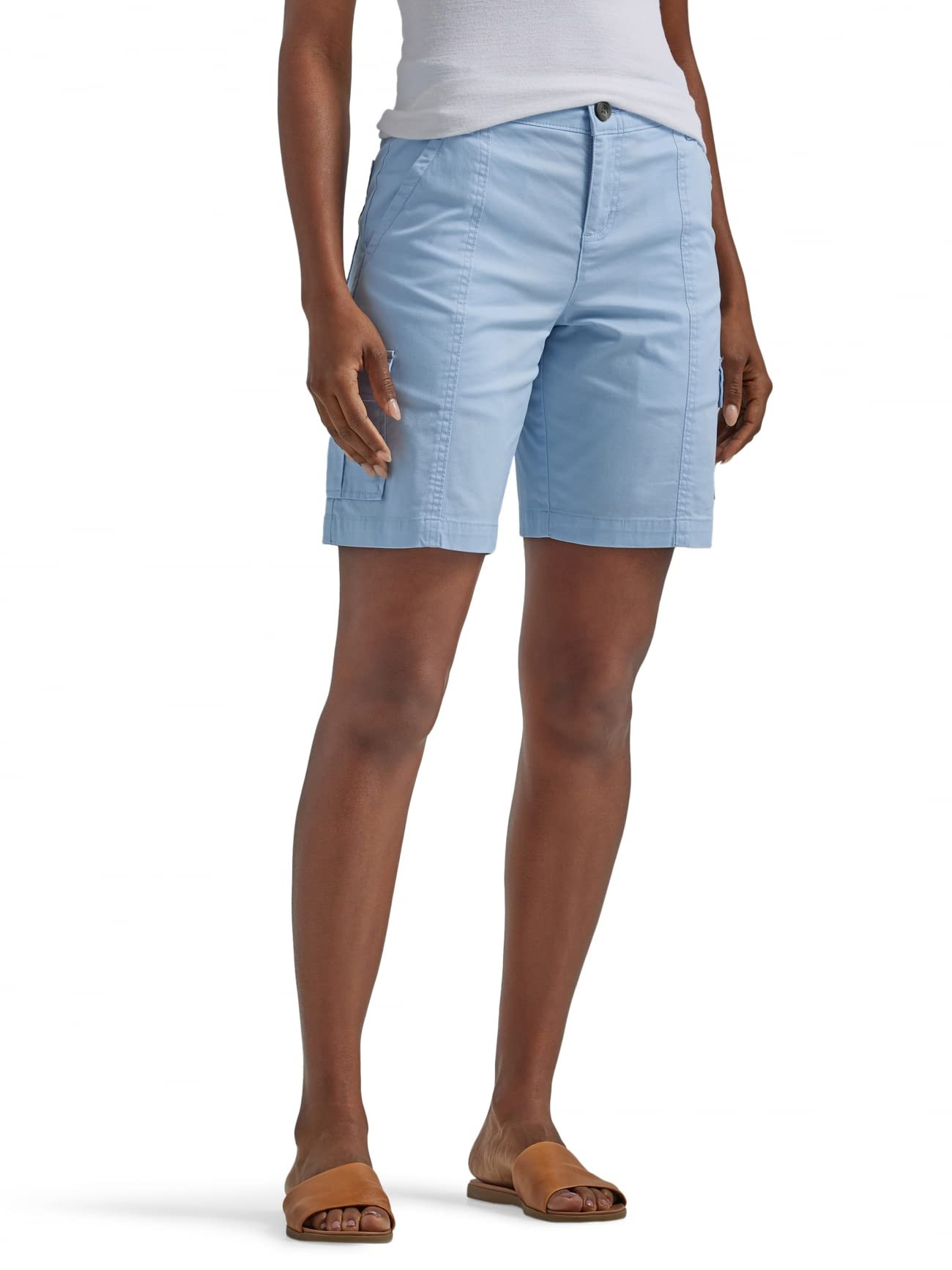 Lee Women's Petite Flex-to-go Mid-Rise Relaxed Fit Cargo Bermuda Short