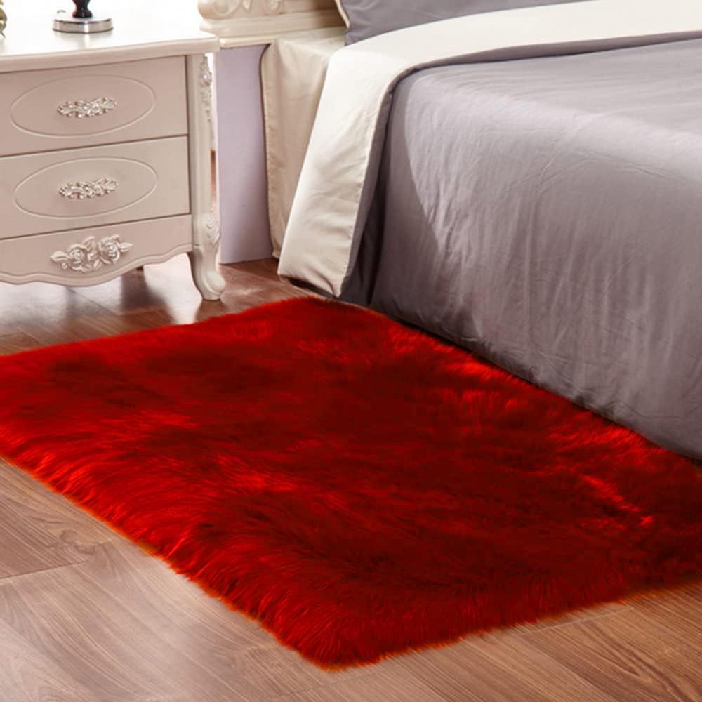 Yiyi Bridal Faux Sheepskin Fur Rug, Soft Faux Fur Rugs