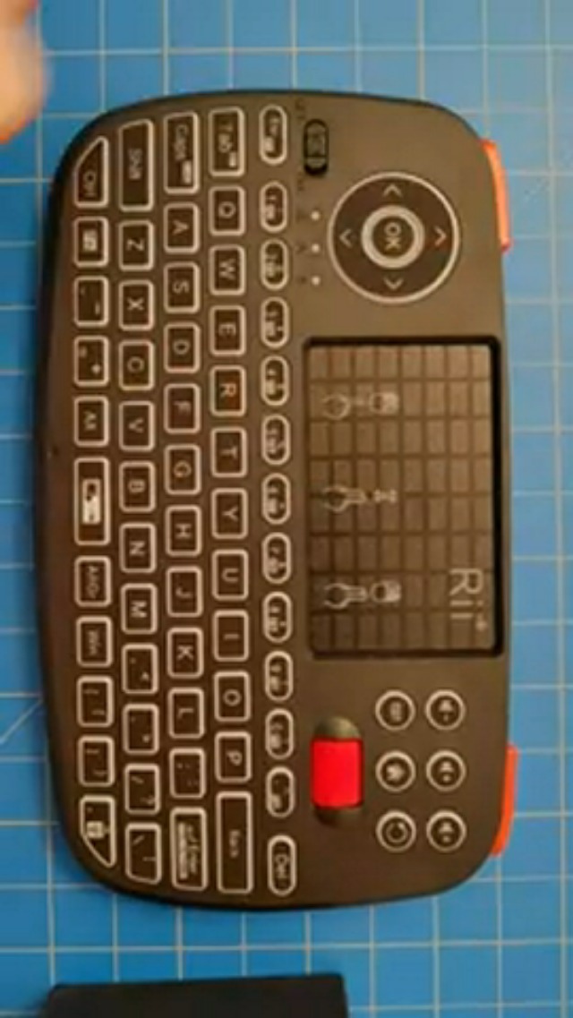 Rii [Arabic layout] i4 Mini Bluetooth Keyboard with Touchpad