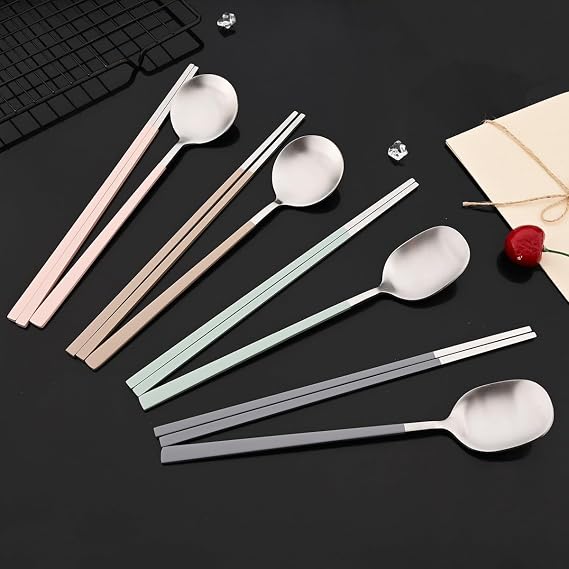 JASHII 8-piece Pink Korean Chopstick and Spoon Set Service for 4 Matte Stainless Steel Flat Chopsticks Soup Spoons Set Satin Finished Dishwasher Safe for Noodles Sushi