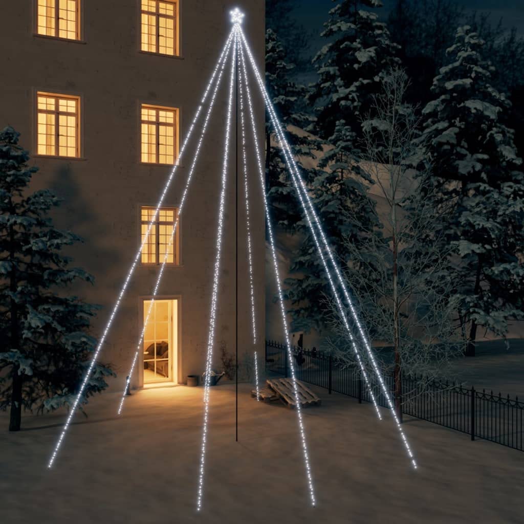 LED Weihnachtsbaum 8 m mit 1300 LEDs Kaltweiß, 8 Lichterketten, Sternspitze, IP44 wasserfest, Verlängerungskabel 15 m, Indoor Outdoor Weihnachtsdeko für Wohnzimmer, Garten, Büro