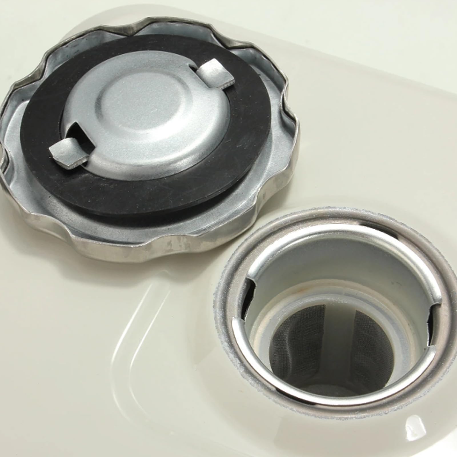 Réservoir Essence pour Honda GX120 GX140 GX160 GX200 Moteur, Kit de Réservoir à Essence de 3L avec Bouchon de Réservoir Filtre à Carburant et Conduite de Carburant Réservoir de Carburant