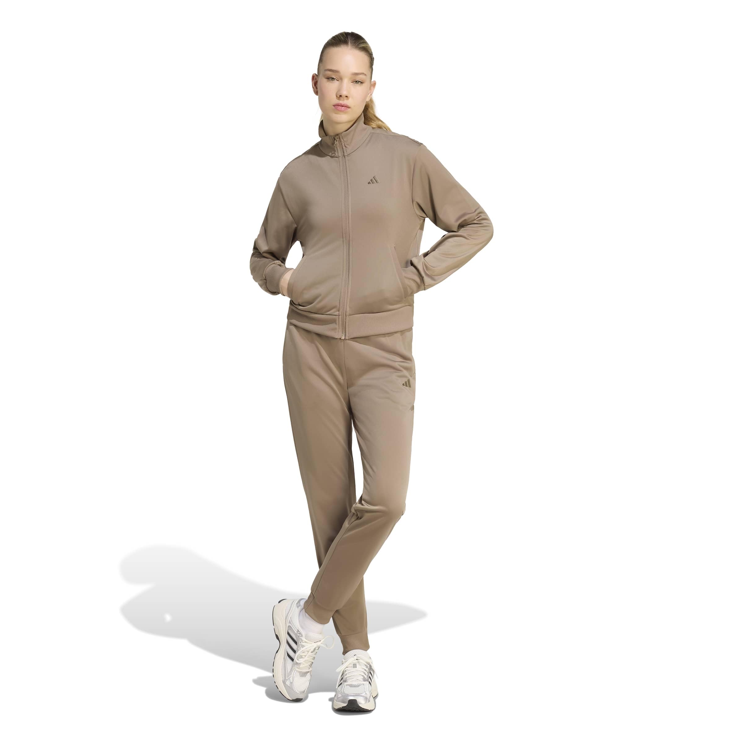 adidas Damen Essentials Feelcozy Trainingsanzug (1er Pack)