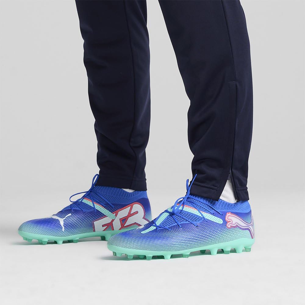 PUMA Unisex Future 7 Pro MgSoccer Shoe