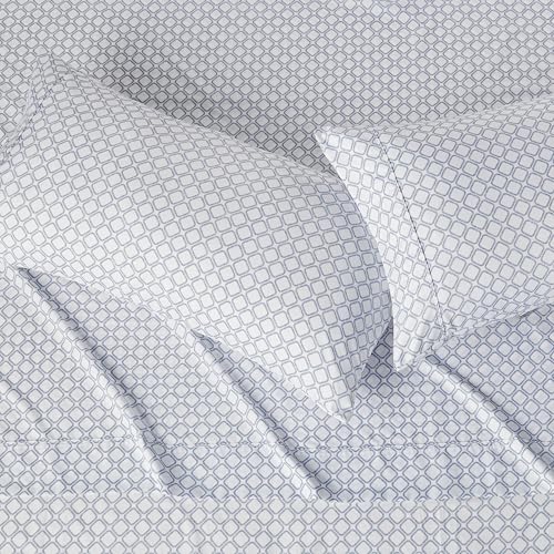 Image of Amazon Basics Lightweight Microfiber 4-Piece Bed Sheet Set, King, Aqua, Printed