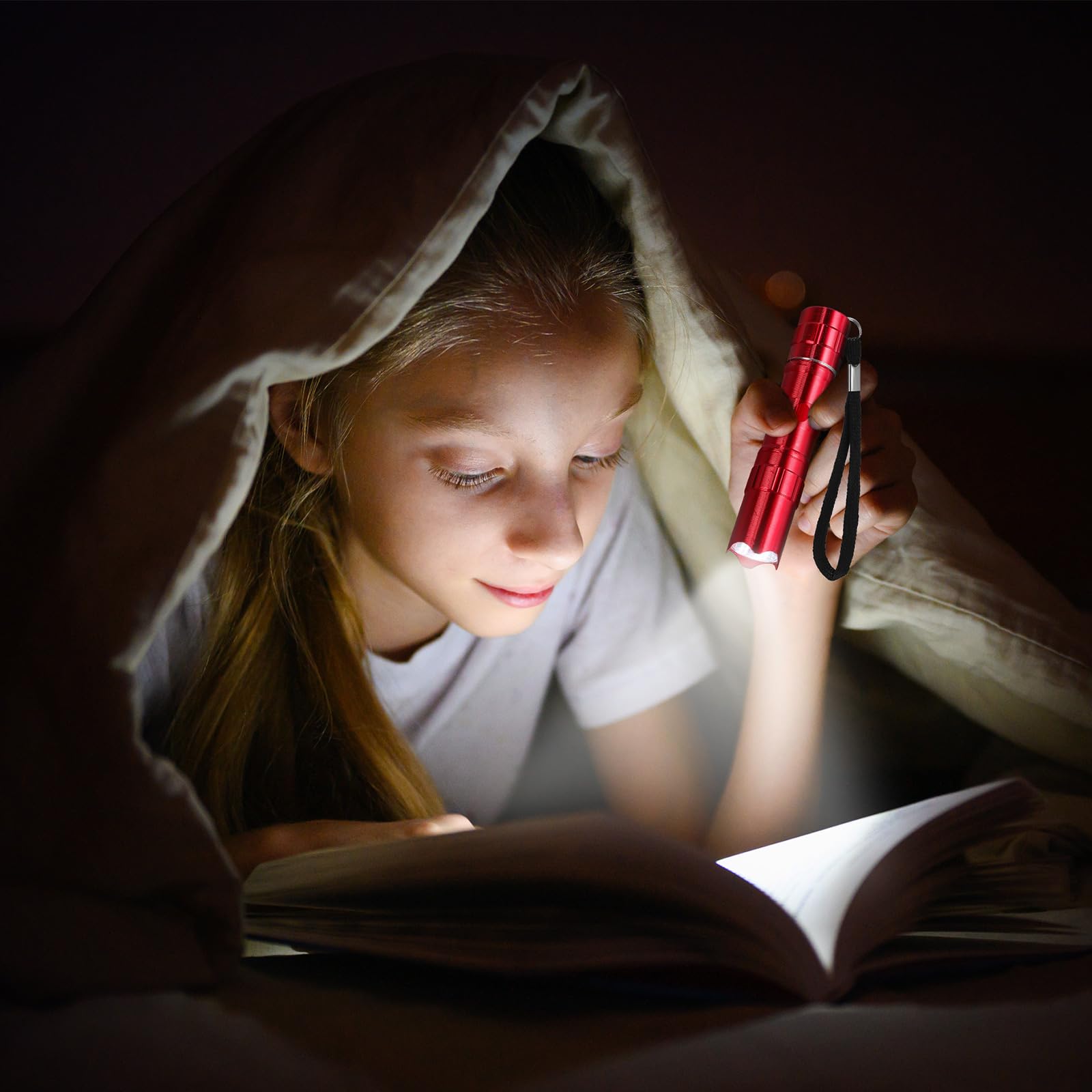 Tujoe 36 mini linternas LED de aluminio brillante a granel con cordón, pequeñas linternas LED para lectura nocturna, emergencia, huracán, camping, senderismo, recuerdos de fiesta