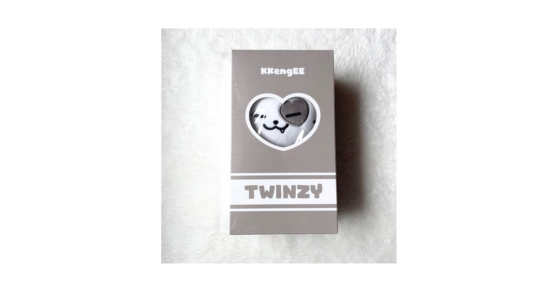 Amazon.co.jp: itzy twinzy KKengEE イェジ A : おもちゃ