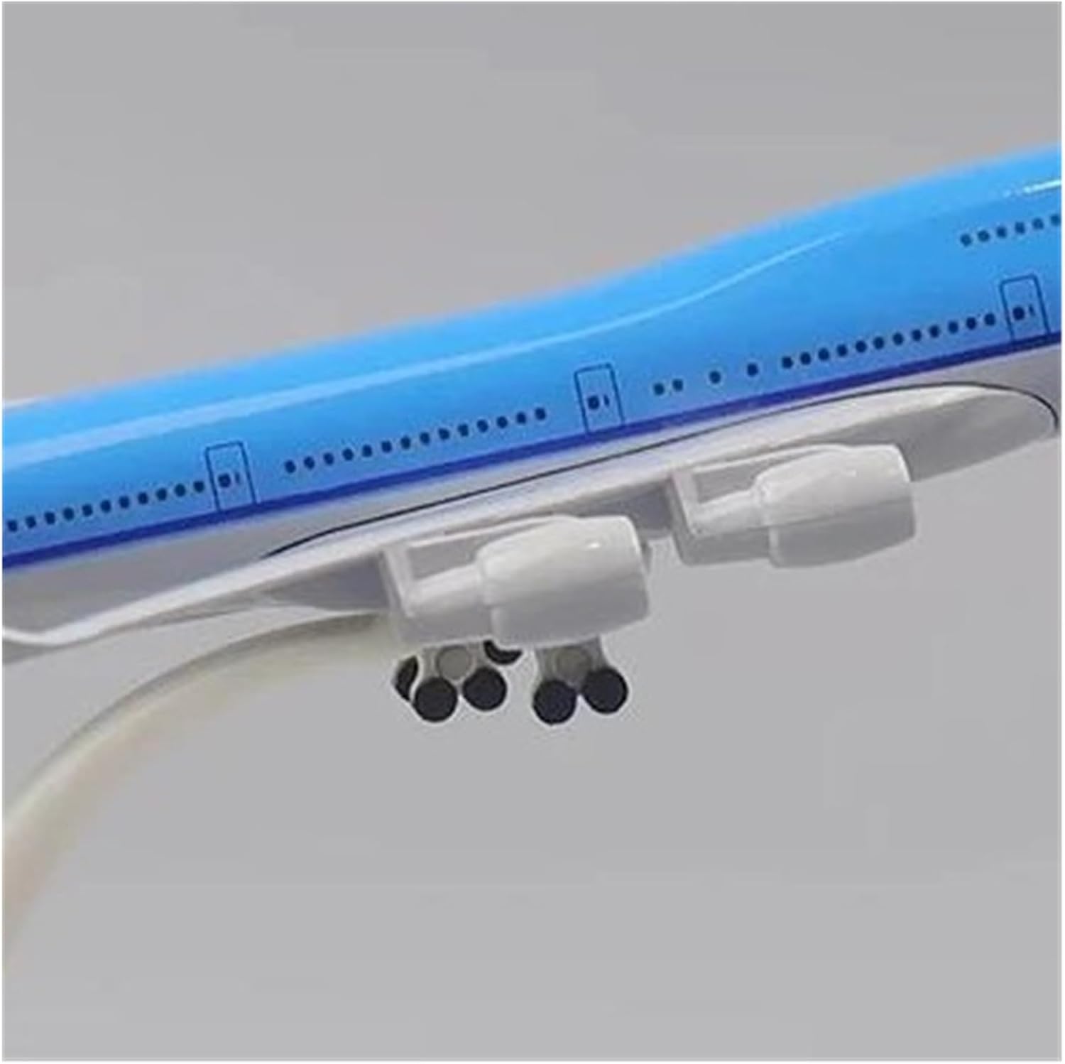 20cm Dutch KLM B747 Aviation Aircraft Model 1 400 Scale Transport Display with Stand Hobby Playgame Kit
