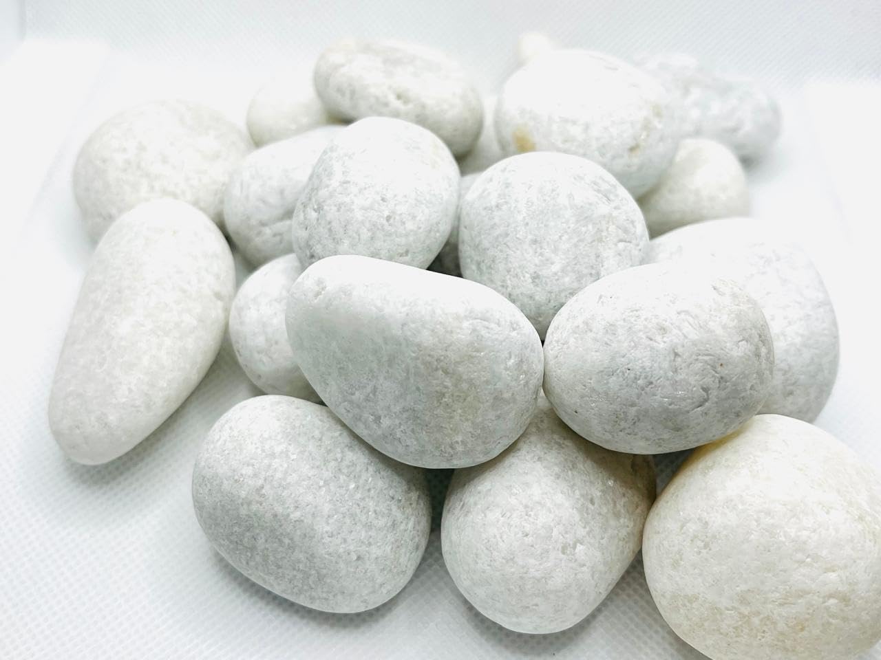 THE GUPTAS/White unnpolished Marble Stone/White Sugar Gravel Pebbles for Vase Fillers Outdoor/Garden (PEBBLE) (15, big big 40-60mm) (B0D1KCMS9P) Amazon Price History, Amazon Price Tracker