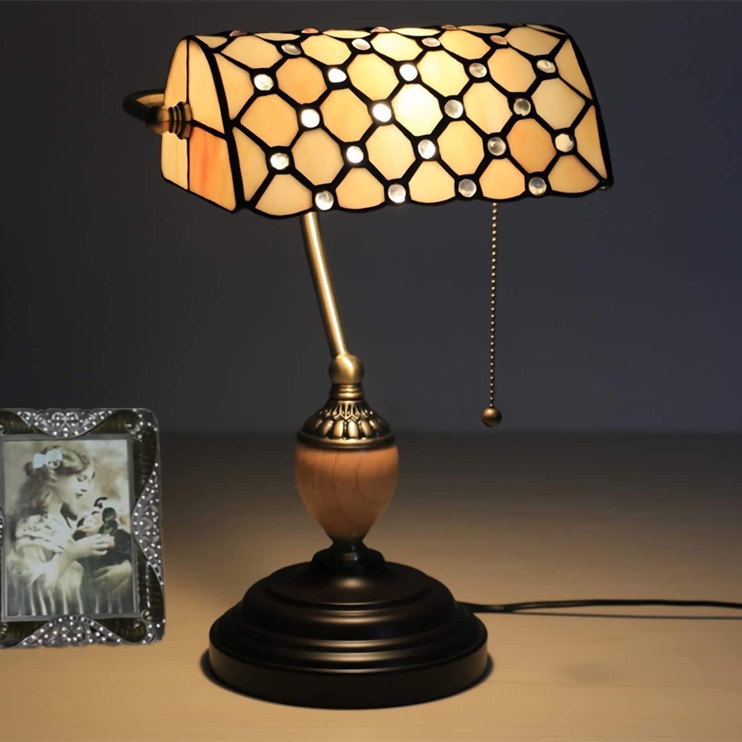 DFAEEKIYO Table Lamp Vintage Stained Glass Desk with Alloy Base Antique Crystal(Beige)
