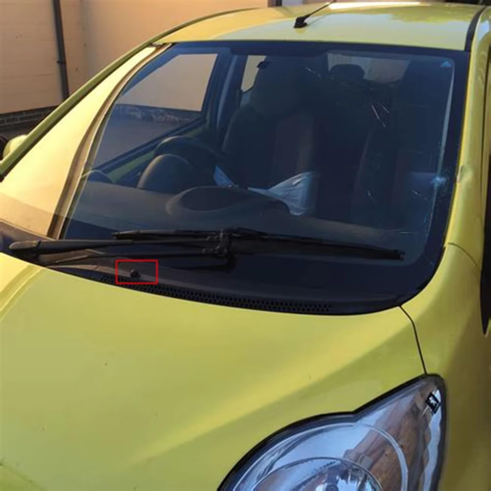 Automotive Frontscheibenwischer-Waschdüse für C1 MK1 2005–2014