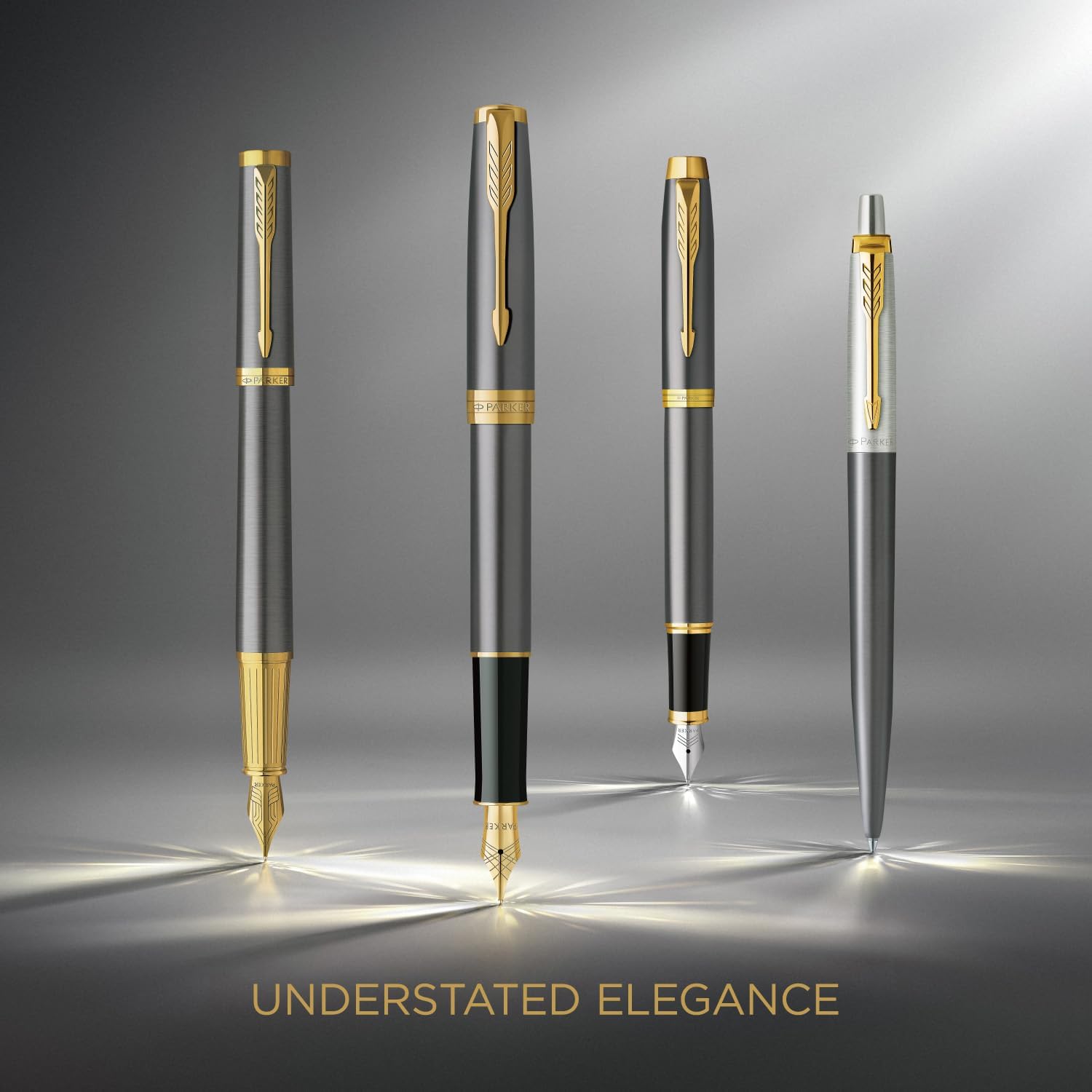 PARKER ボールペン シルバー 本体とペンケース付き　グレージュ PARKER ボールペン シルバー 本体とペンケース付き グレージュ