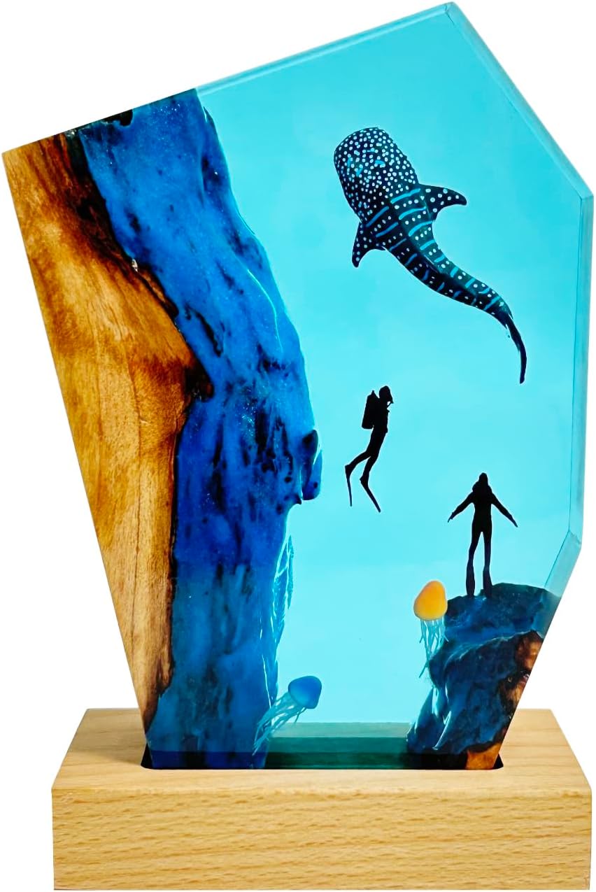 Whale Shark Diver Atmosphere Small Night Light Resin Solid Wood Handmade Art Home Decoration Art Decor Deep Sea DIY Small Table Lamp Gift (5.9 * 4.3 * 1.4inch)