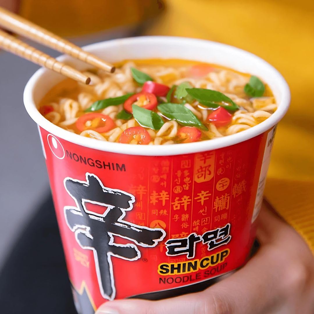 Shin Ramyun Cup Pequeño 68g (pack de 12 uds.)