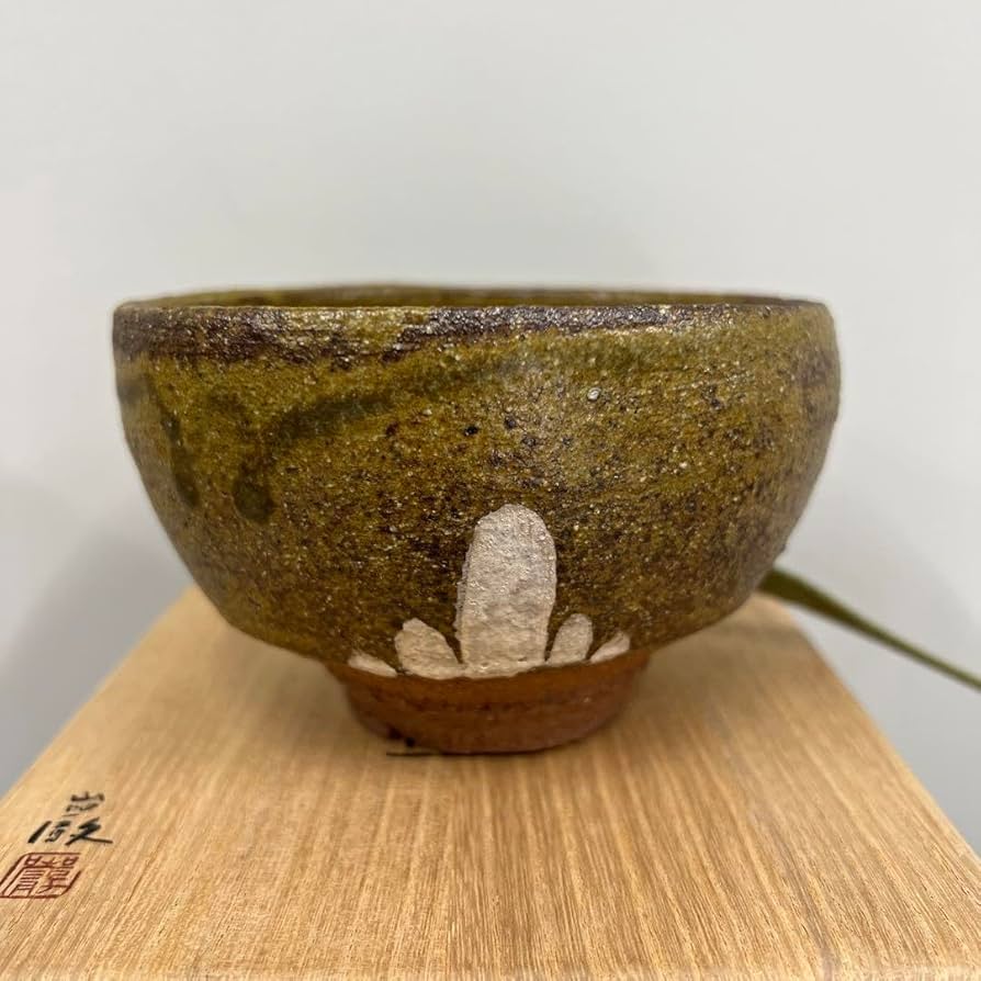 金重巌　白掛茶碗 金重巌先生のお茶碗いろいろ: 陶心 | しぶや黒田陶苑スタッフブログ
