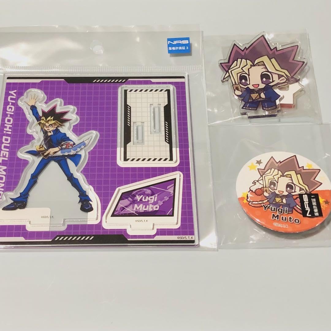 Amazon.co.jp: 遊 戯 王 DM 武藤遊戯 アクリルスタンド 缶バッジ