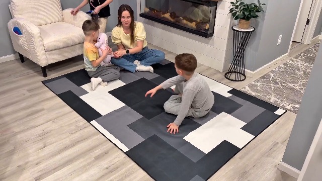 Tapete Moderno Geométrico 152x213 cm Antideslizante Negro y Blanco miniatura 7