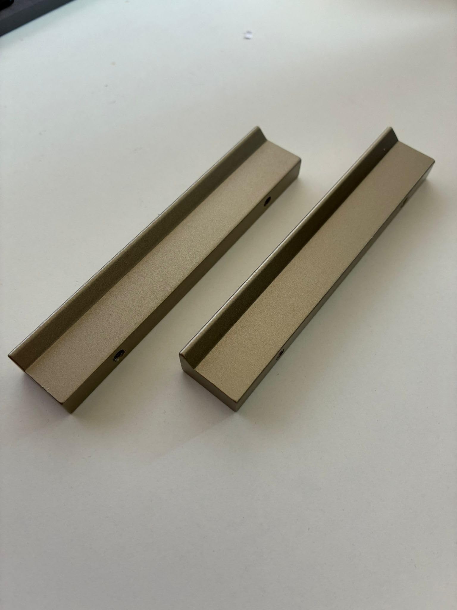 livindo Modern Design Furniture Handles, Set of 2, Trendy Colours (Stainless Steel Coloured, 64 mm BA)
