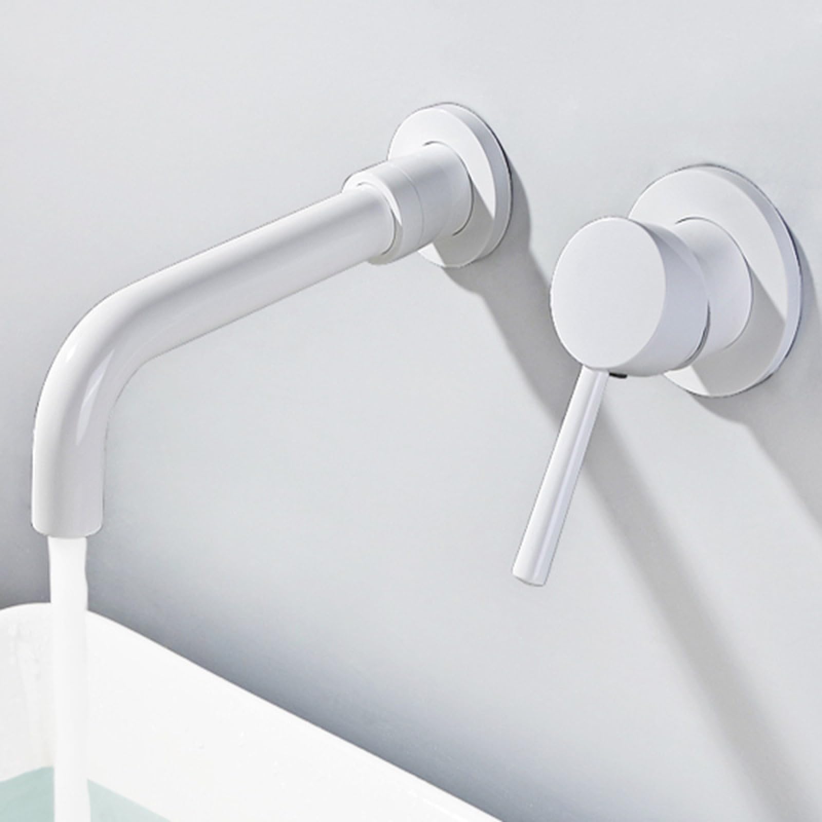 Robinet mural en laiton pour lavabo de salle de bain au design épuré