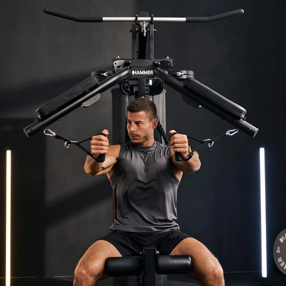 HAMMER Finnlo Kraftstation Autark 600 – Heimtrainer für Zuhause mit Cable-Cross-Funktion