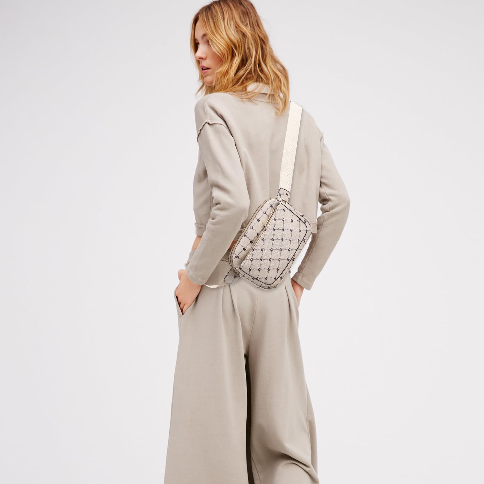 I IHAYNER Cross Body Fanny Pack for Women Fashion Waist Pack Belt Bag for Running Hiking Travel with Adjustable Strap Khaki