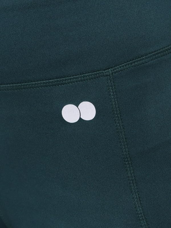 Image of Clovia Women's High Rise Active Cycling Shorts with Side Pocket