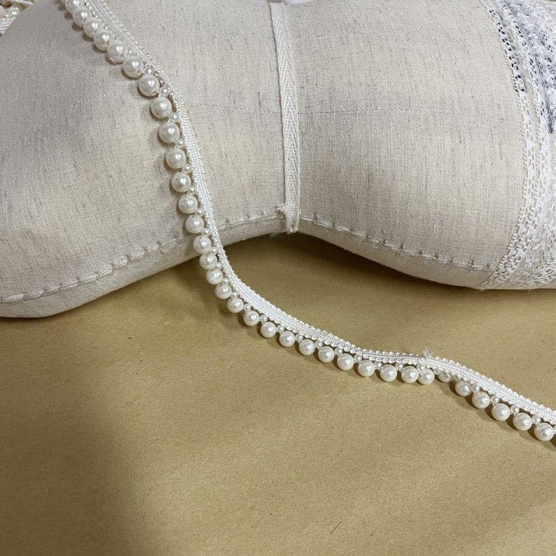 PREMDAS LACE Gold Beaded Lace Border with White Tassel Trim | Indian Decorative Beaded Trim for Saree, Dupatta, Lehenga, Blouse & Craft Decoration | Designer Lace Reel | 9-Meter Pack of 1 2