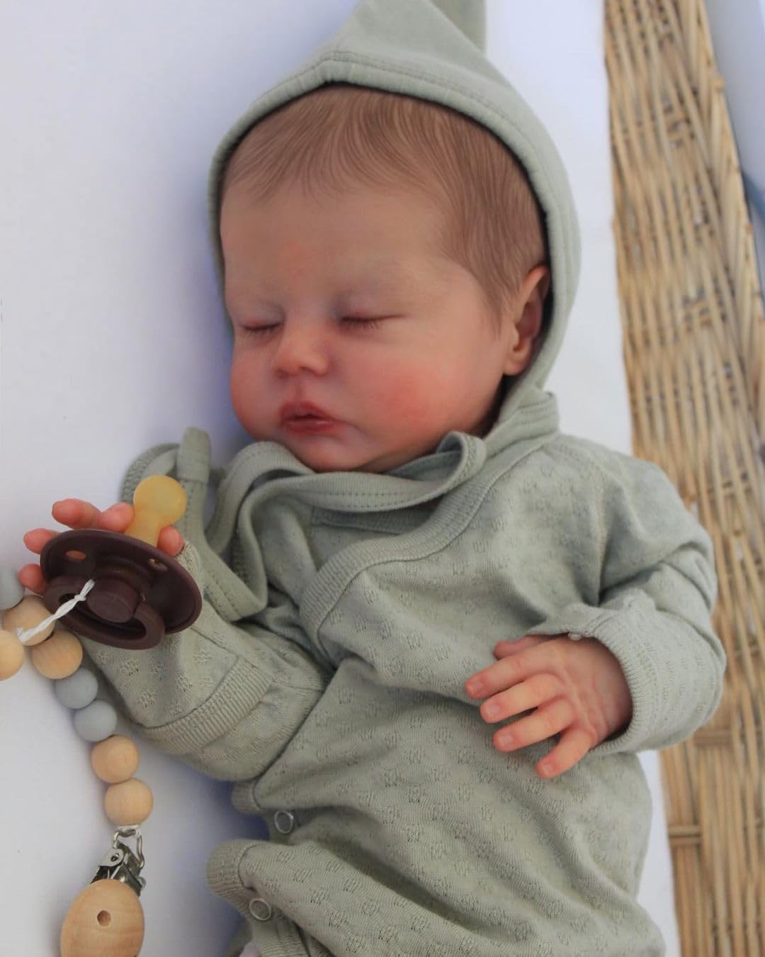 SCOM Reborn Baby Dolls - 18 Inch Sleeping Lifelike Silicone Realistic Baby Doll Real Life Newborn Baby Dolls with Soft Weighted Body Cute Baby Doll