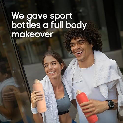Miniatura 2 de Botella de agua deportiva de 24 onzas, suave al tacto, diseño resistente a derrames con boquilla para beber con una sola mano, botella de fitness