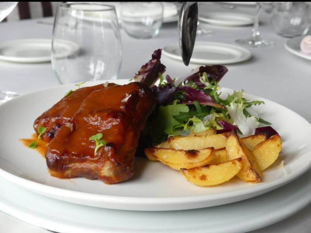 Costillar de Cerdo BBQ Asado en Horno de Leña 600g | Cocción Lenta 6h | Listo para Calentar | 60 Días Refrigerado | Apto para Congelar | Gourmet al Vacío. Caja 6 unidades.