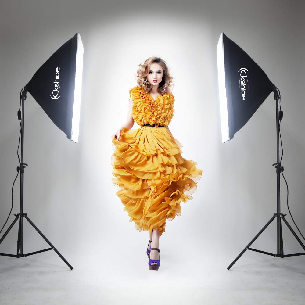 Bonnlo Softbox Licht Kit für Fotostudio, 50 x 70 cm Softbox mit E27 Sockel und 2X 5500K LED Lampen, höhenverstellbare Aluminium Stative, inkl. Tragetasche
