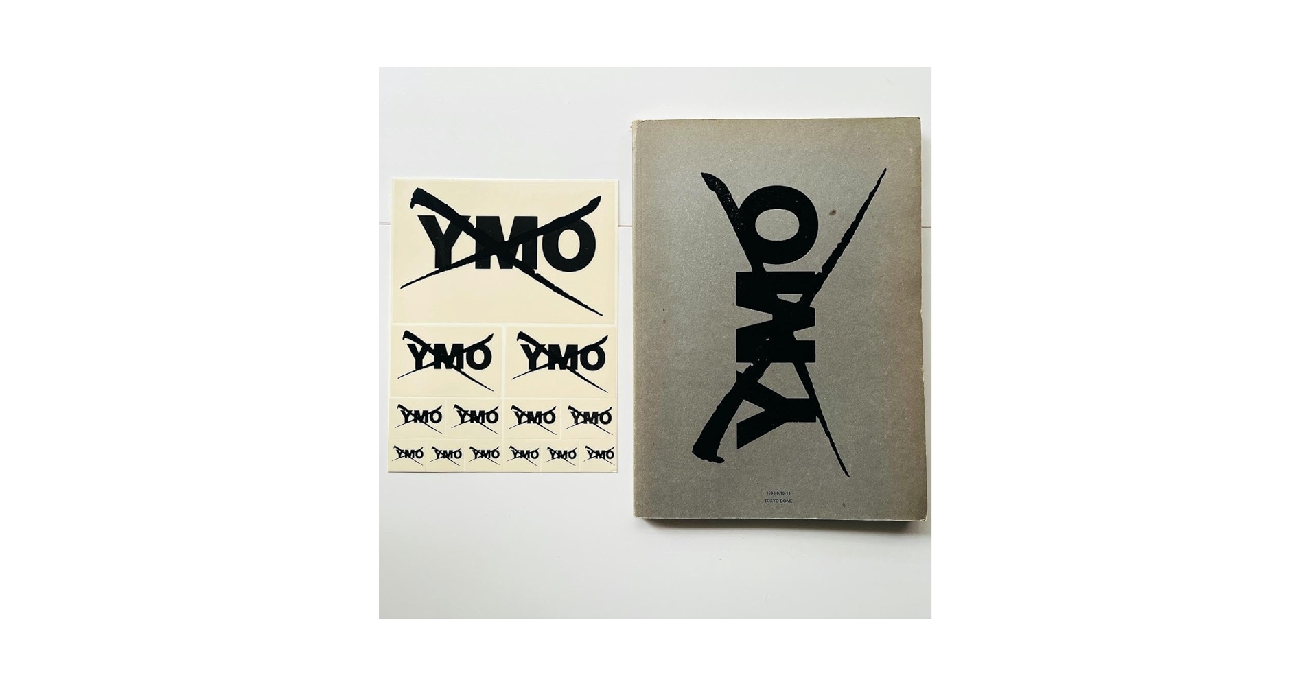 Amazon.co.jp: ステッカー付き コンサートパンフレット YMO