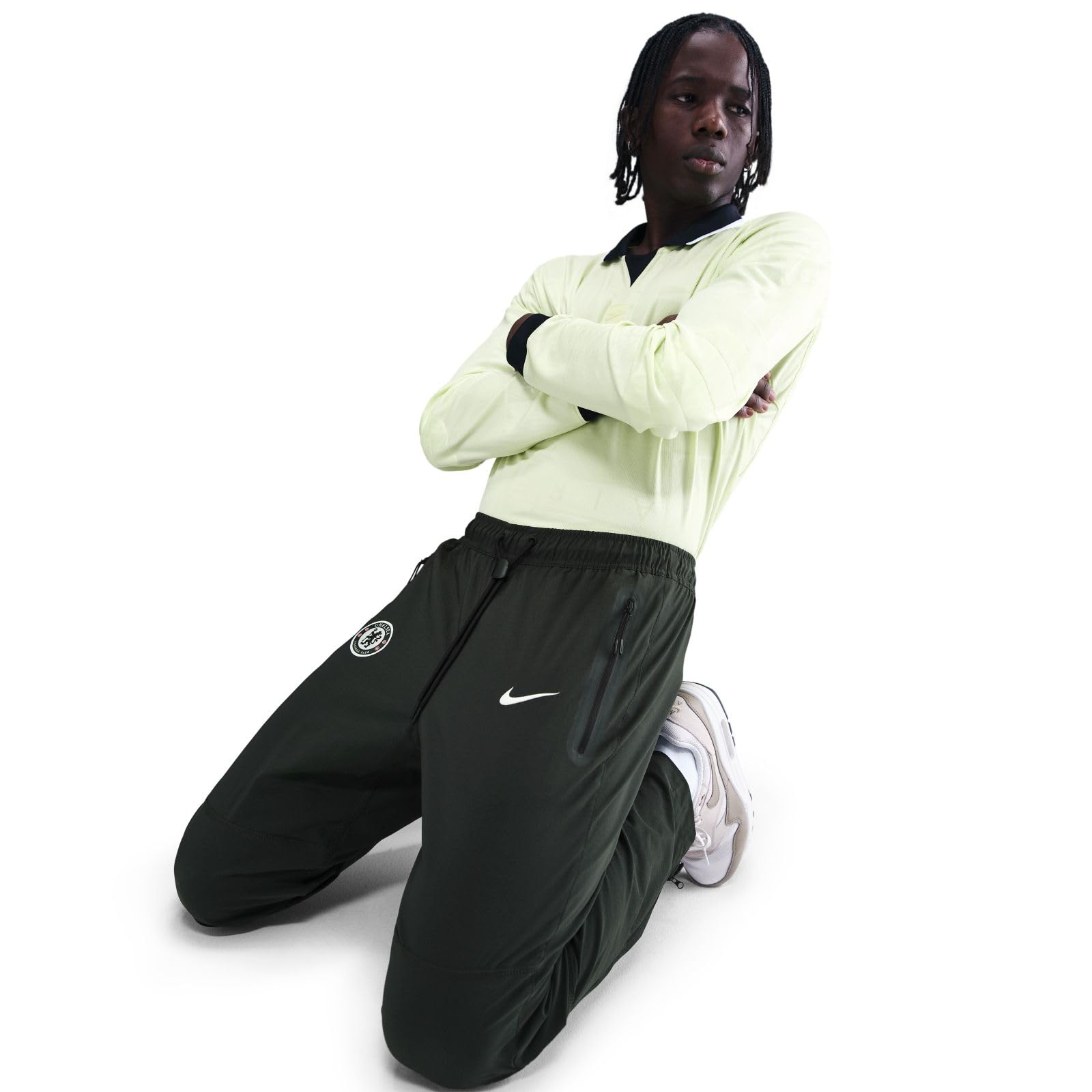 FC Chelsea Tech Nike IB0195 Męskie spodnie piłkarskie