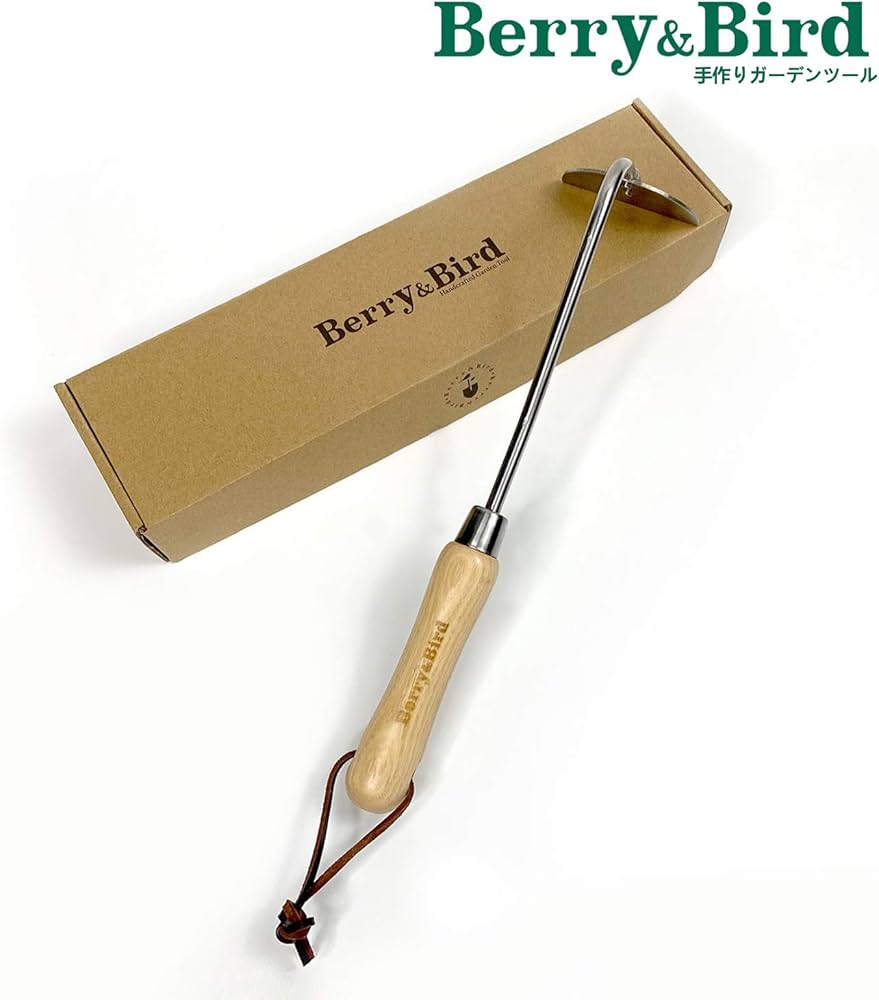 Amazon.co.jp: Berry&Bird 短い木のハンドル園芸くわ 鍬 、小型 Amazon.co.jp: Berry&Bird 短い木のハンドル園芸くわ 鍬 、小型