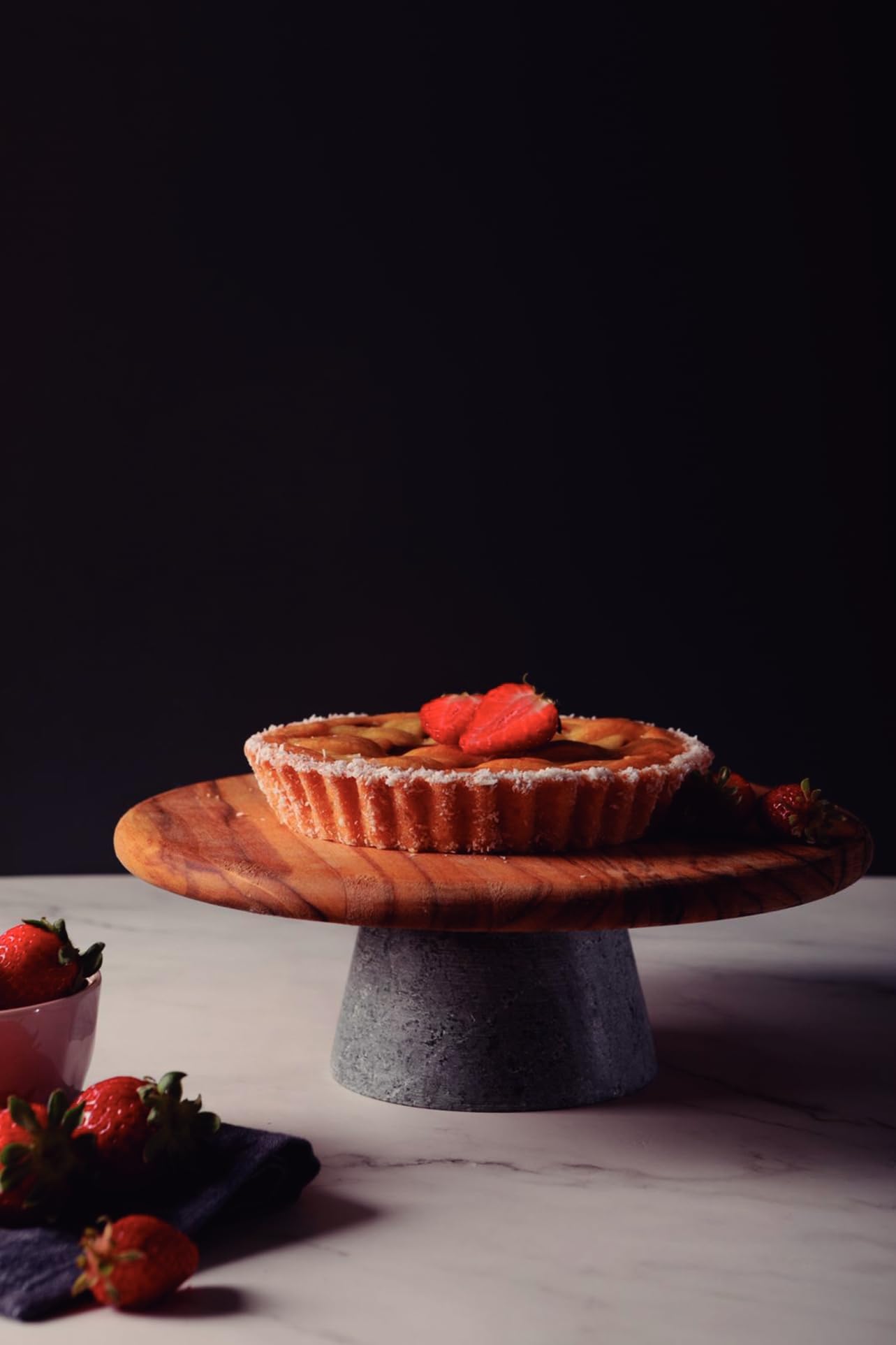 Tramontina Tabla Soporte para Tarta Madera de Teca certificada con Base de Piedra Provence 26 x 9 cm