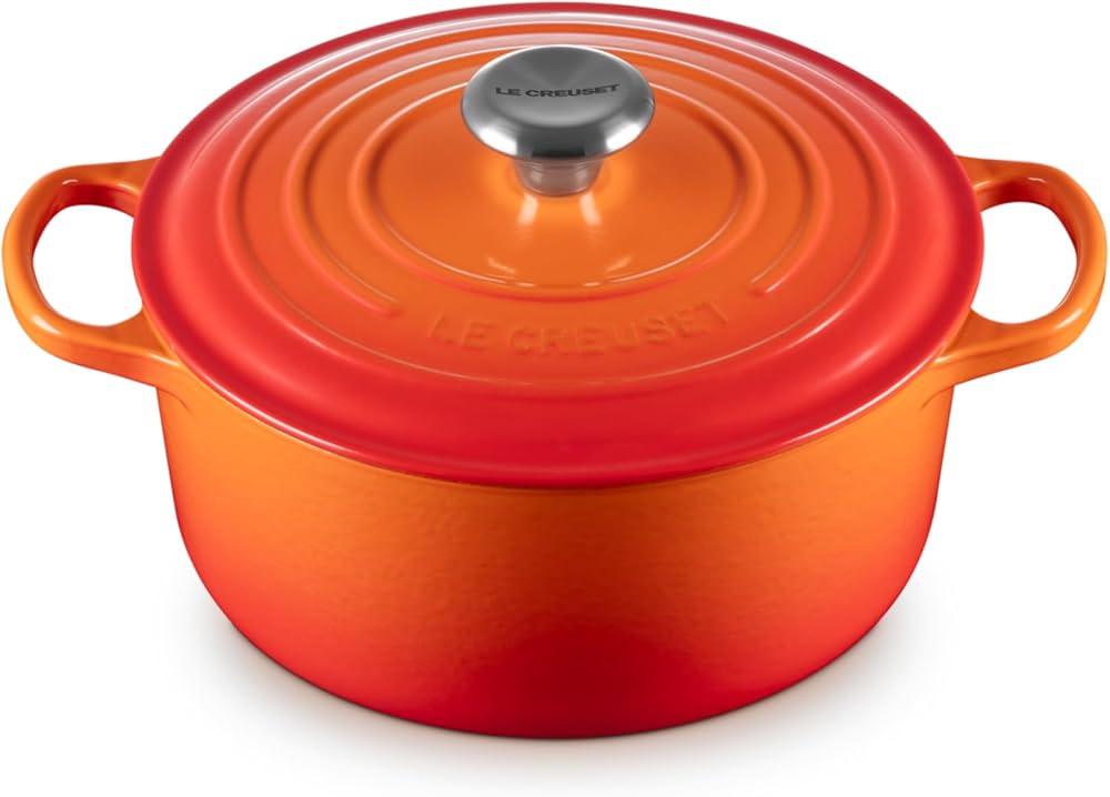 Le Creuset Enameled Cast Iron Signature Round Dutch Oven, 4.5 qt Le Creuset Enameled Cast Iron Signature Round Dutch Oven, 4.5 qt