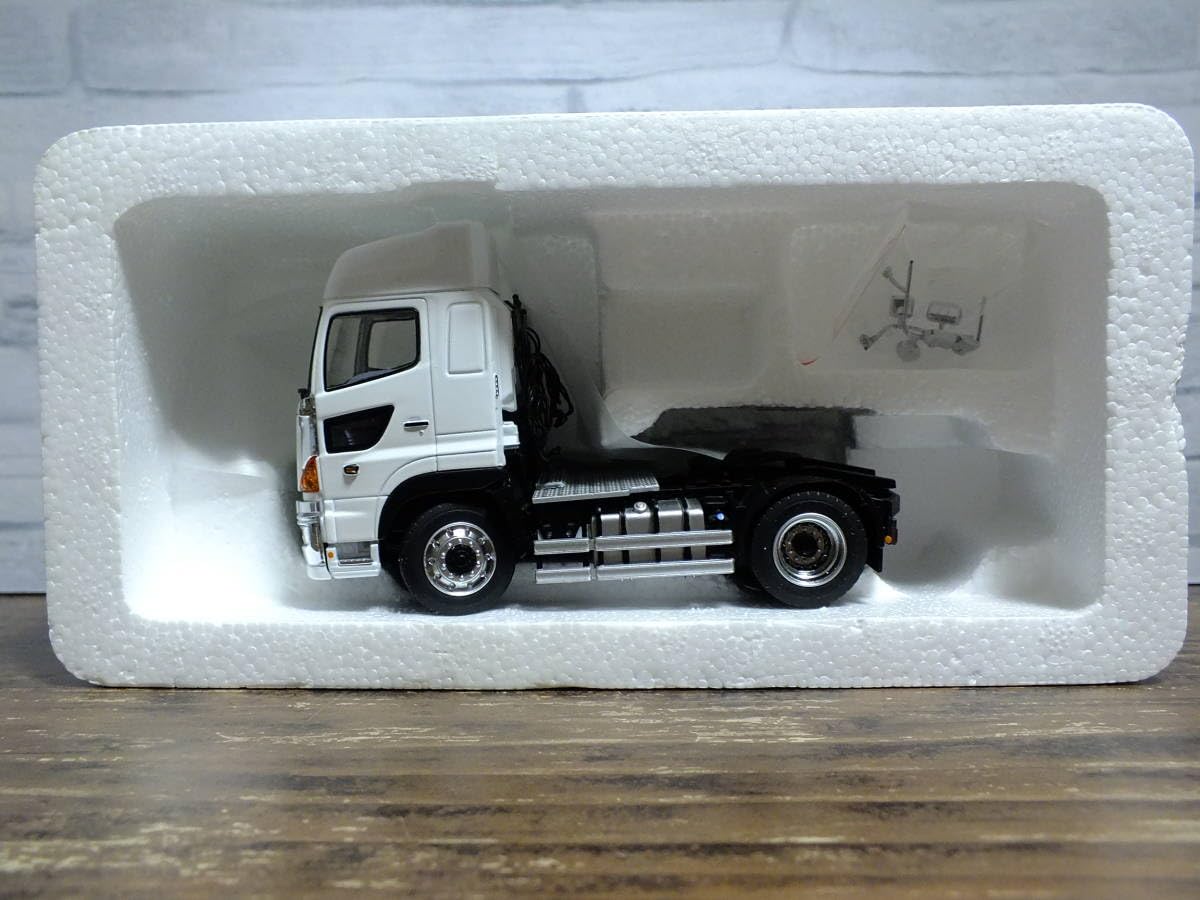 Amazon.co.jp: 1/50 ケンクラフト 日野プロフィア SH 4X2 トラクター