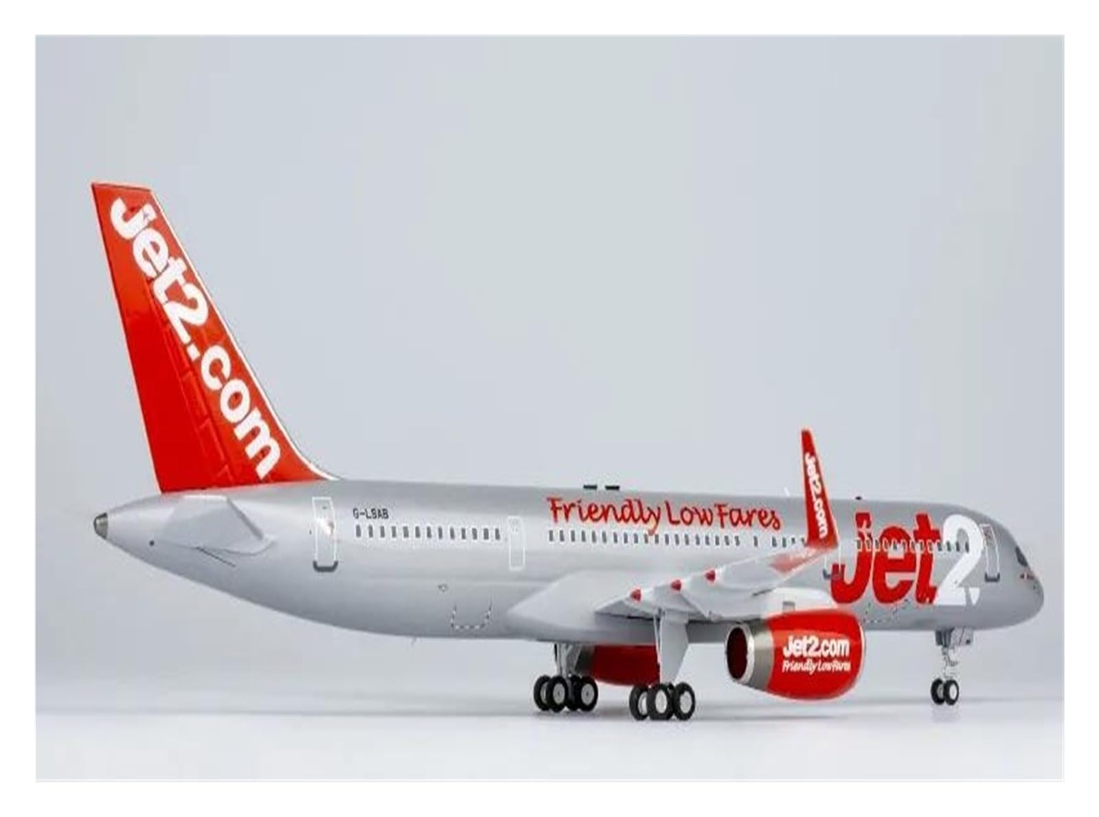Amazon.co.jp: 航空機 1:200 スケール NG42003 Jet2 航空ボーイング