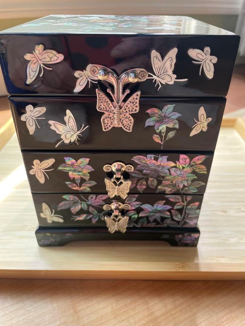 美品　螺鈿　ジュエリーボックス　三段　貝殻　工芸品　宝石箱　木製　漆？　蝶々　花 螺鈿 ジュエリーボックス 三段 貝殻 工芸品 宝石箱 木製 漆 蝶々 花