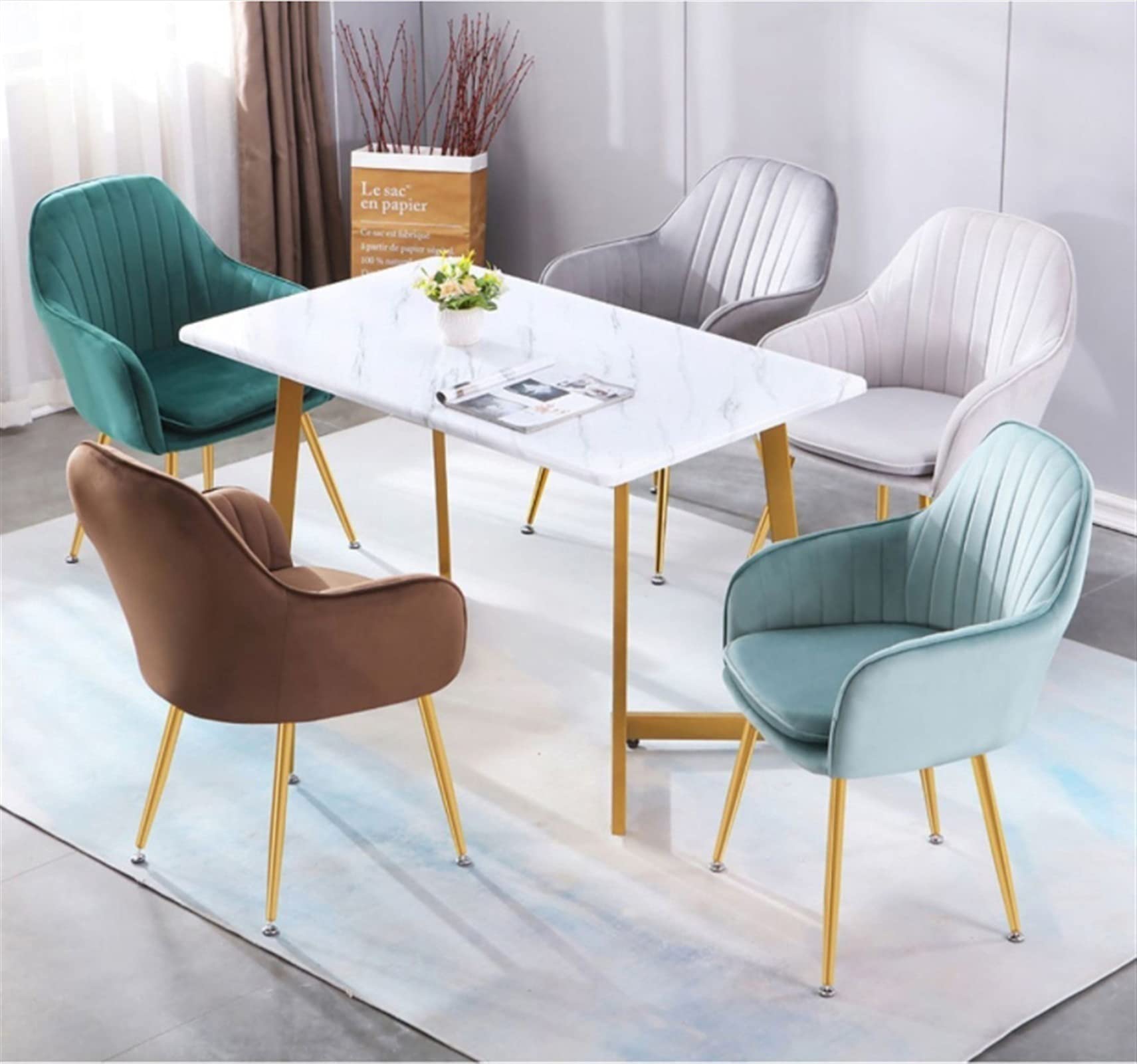 Amazon｜ダイニングチェア メタルレッグベルベットシートと背もたれを