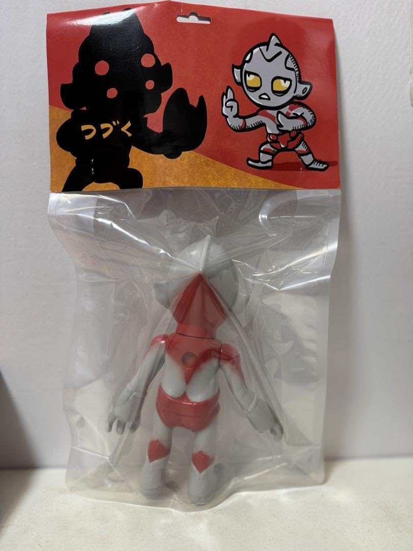 Amazon.co.jp: BLACKPEARLS Super-V First Ver. ソフビ : おもちゃ