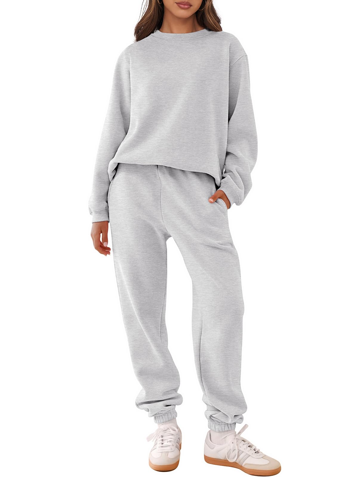 Women's Two Piece Outfits Sweatsuit Lounge Set Long Sleeve Crewneck Sweatshirt Jogger Pants Tracksuit 2025 Fall Sets