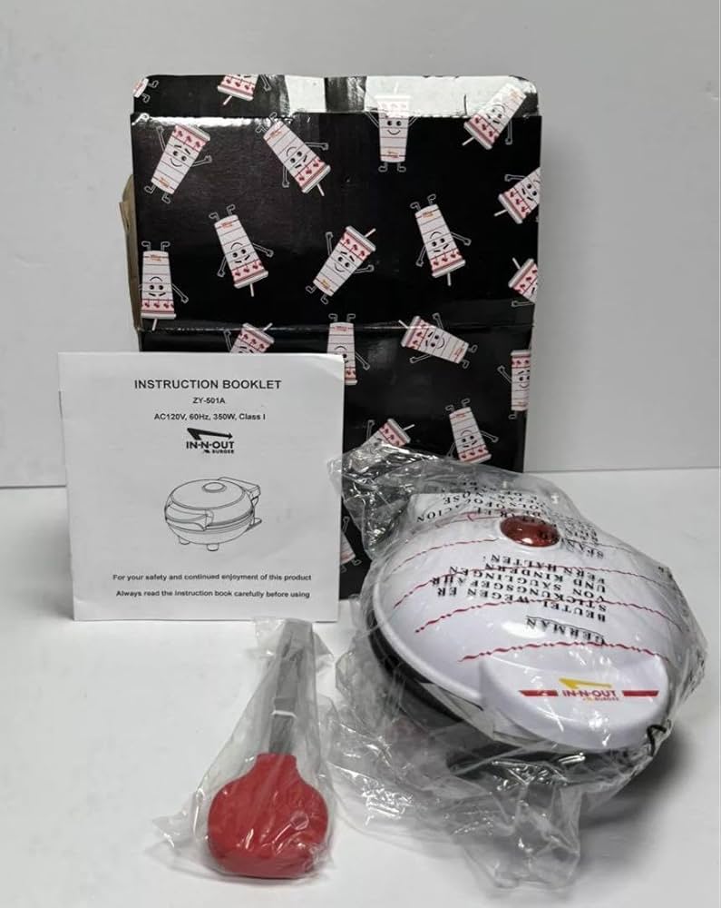 【新品、未使用】イン・アンド・アウト・バーガーワッフルメーカー！従業員用ギフト Amazon.com: in and Out Burger Waffle Maker Employee Gift
