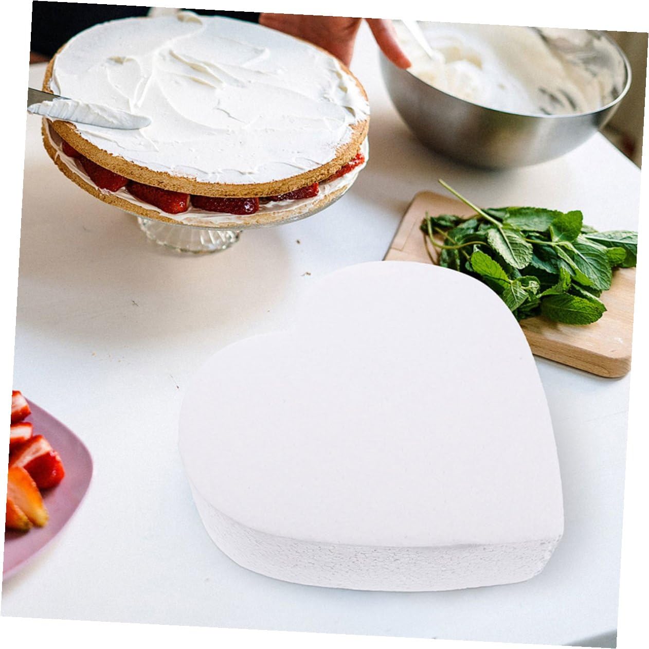 Ciieeo Moule à Gâteau en Mousse de Cœur 15 Cm, Mannequin à Gâteau Réutilisable, Modèle de Décoration pour Présentation et Entraînement Pâtisserie Mariage